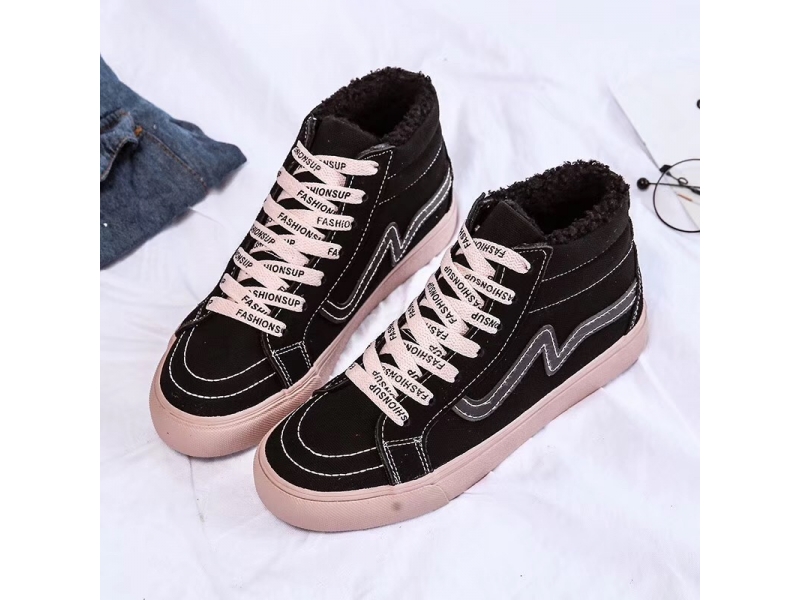 Italy women Casual Shoes Cool Casual Footwear lower cut  classic shoesYB763