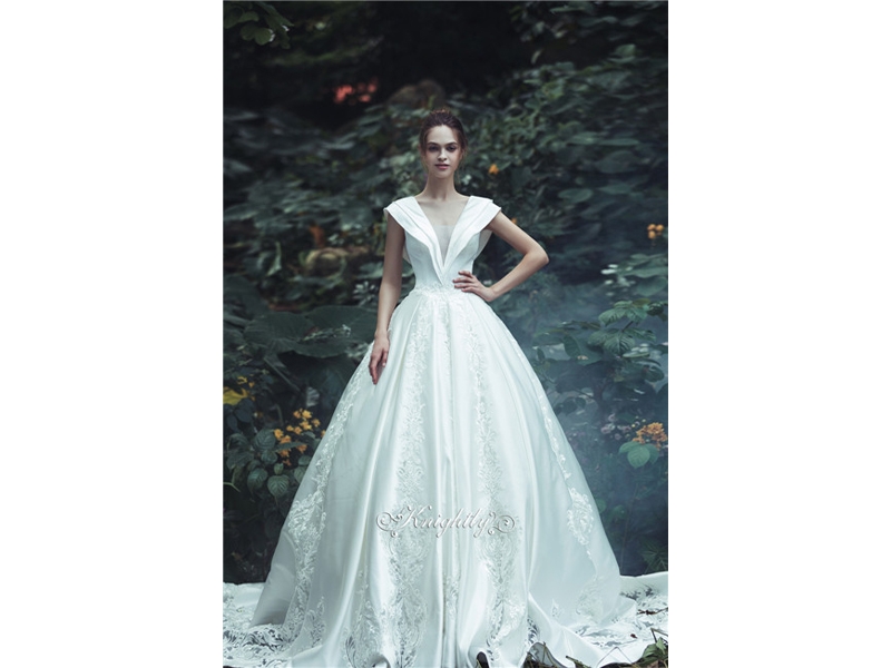 V Neckline Beaded Ball Gown Satin&Tulle Wedding Dress  Lace,Crystal