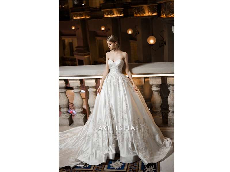 2018 Collection Gown Tulle Wedding Dress  Lace