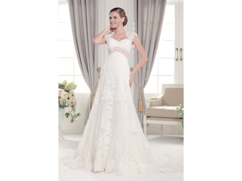 Nice sheer lace straps, A-line sweetheart wedding dress with chaple train Lace and tulle