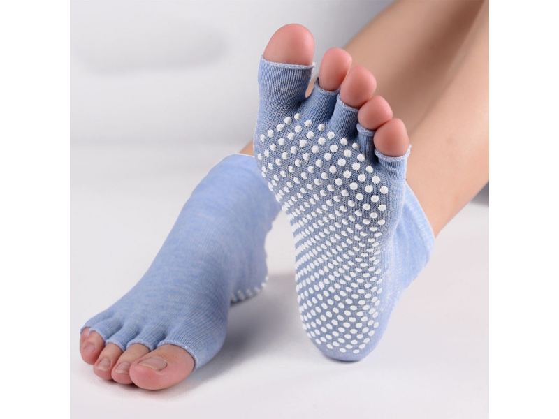 YHAO 2019 Women\'s Yoga Socks Half Toe Non Slip Ladies Massage Sport SocksYhao Brand Half-fingers Co