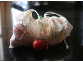 Reusable cotton mesh produce bag set, for shopping or home storage of fruit and veg