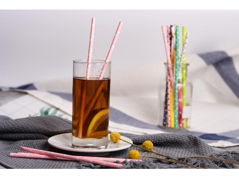 5.75x6 cocktail&milk_Cocktail paper straws