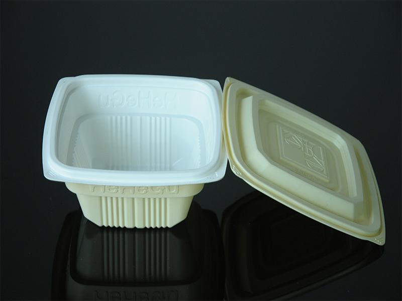 disposable plastic take-out packaging meal box