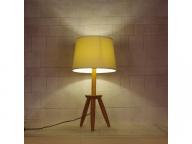 Nordic contracted and modern solid wood table lamp bedroom head decoration lamp creative solid wood 
