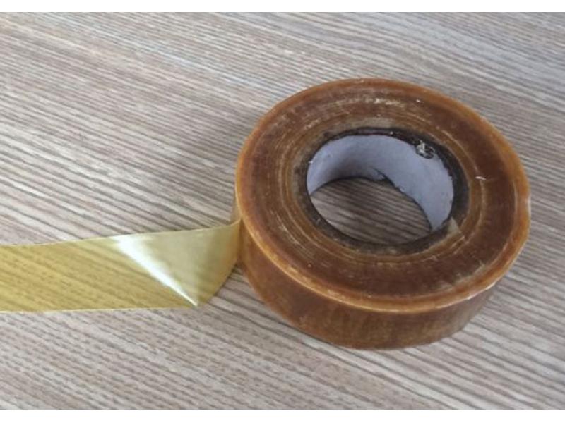 Oily varnished silk tape