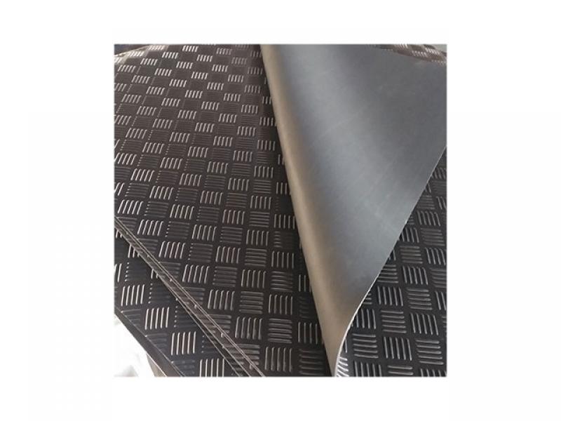 Checker rubber mat