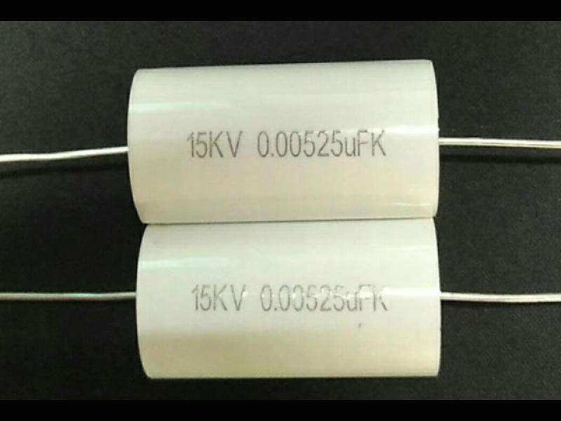 Super-High-Voltage Metallized Film Capacitors