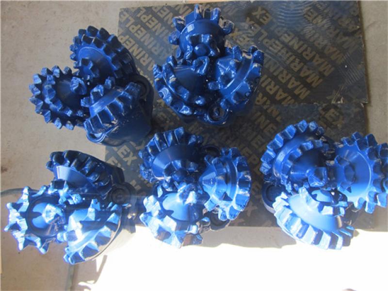 Manufacturers supply jianghan three cone bit 311 cone bit