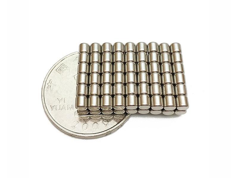 Small Disc N48m Neodymium Magnets