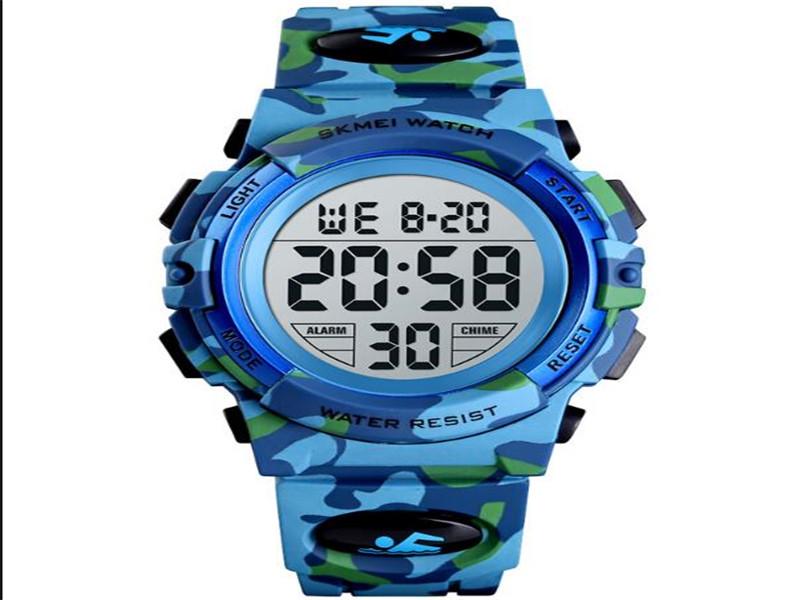 Skmei Changeable LED Color Watch Outdoor Sport Digital Watch for Boy 