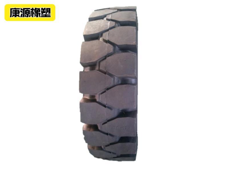 289-15 Solid Forklift Tyre