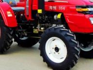 CE Certified 354 Agriculture Use 4 Wheel Drive Farm Tractor