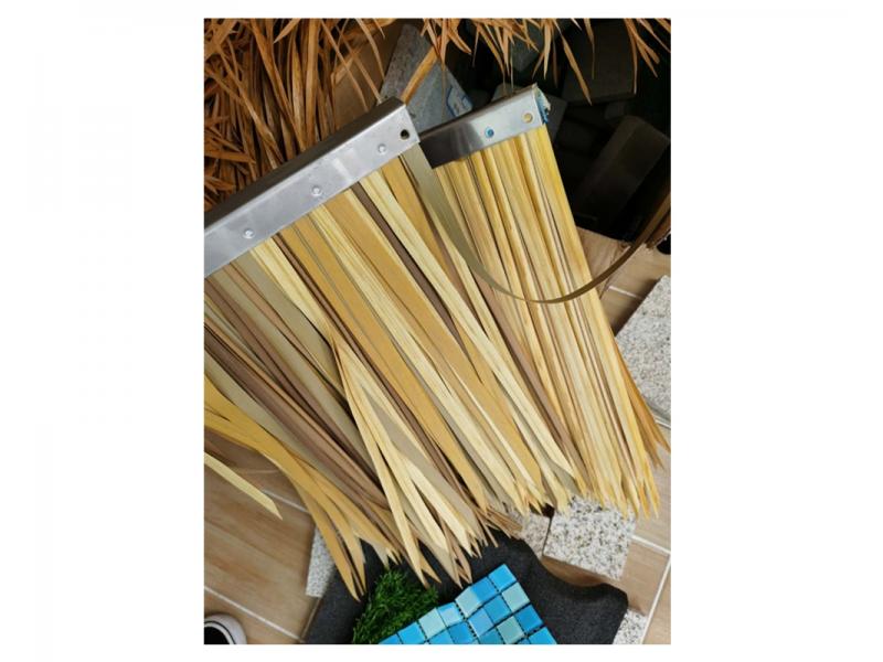 Factory Price Superior Quality Easy Installation Polymer PVC PE Synthetic Thatch Roof Tiles
